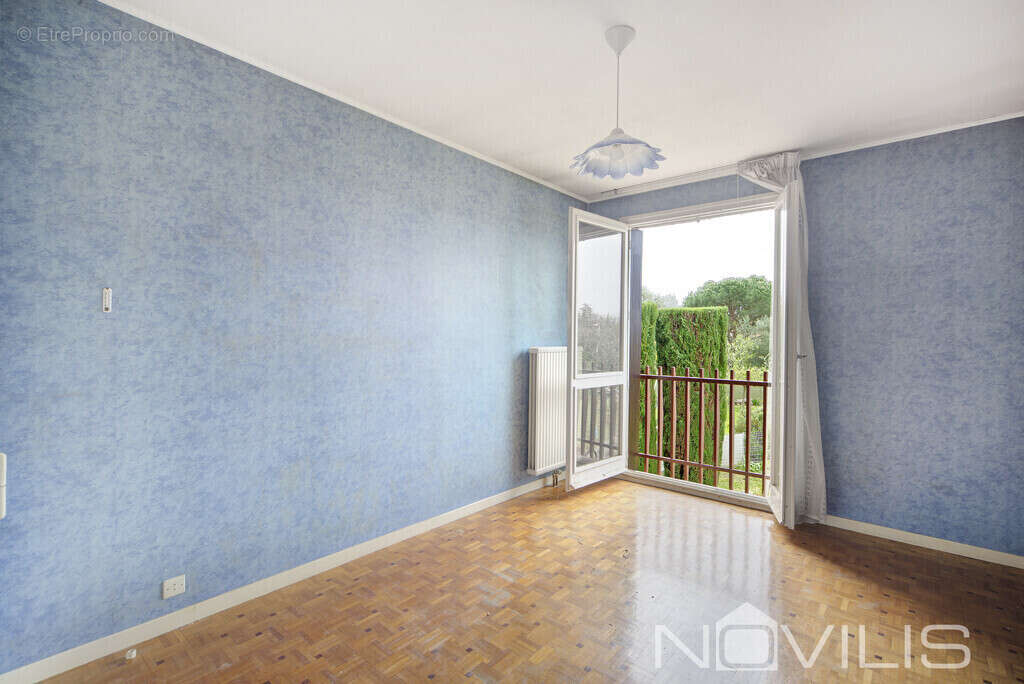 Maison à CASTELGINEST