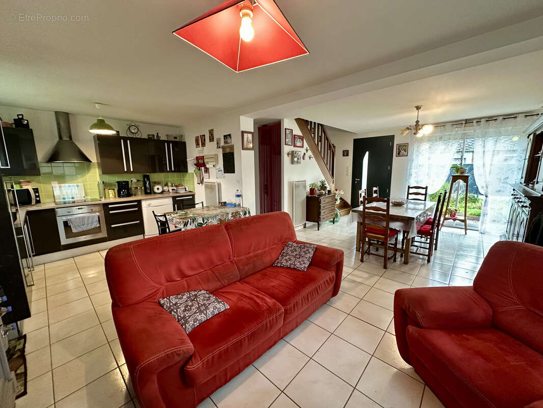 Maison à SAINT-NICOLAS-D'ALIERMONT