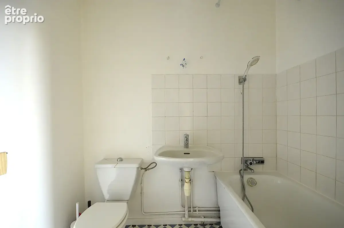 Appartement Villeurbanne 2 pièce(s) 40 m2 Laurent bonnevay - photo 11
