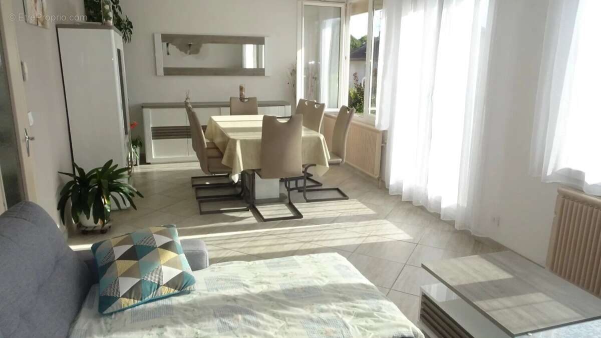 Maison à CHEVIGNY-SAINT-SAUVEUR