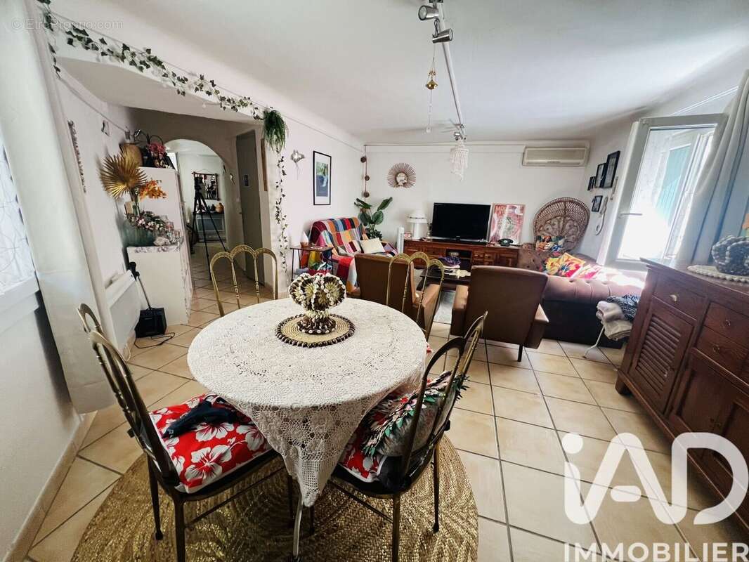 Photo 3 - Appartement à SOLLIES-PONT