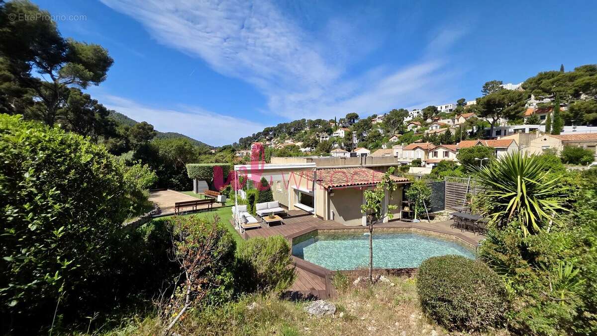 Maison à MARSEILLE-9E
