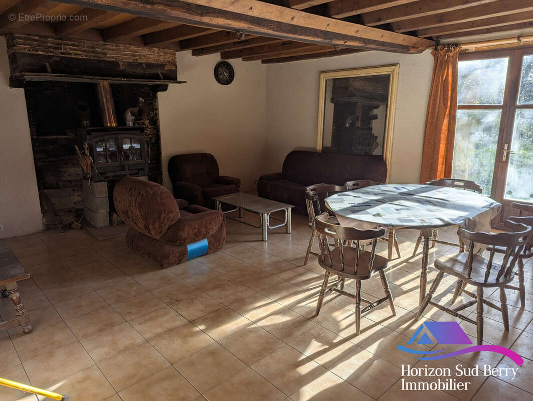 Séjour - Maison à VIJON