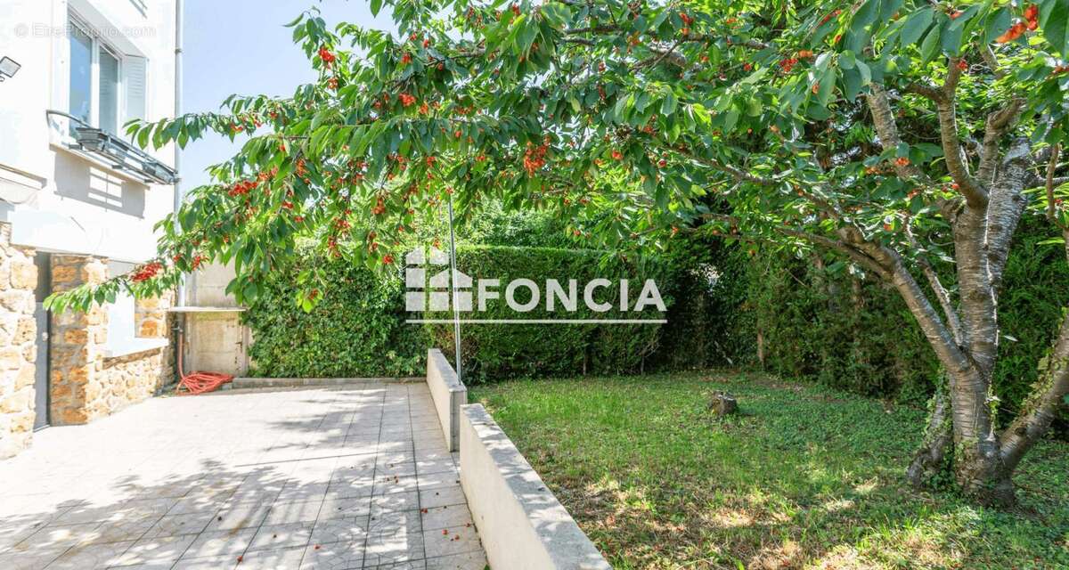 Maison à CHILLY-MAZARIN