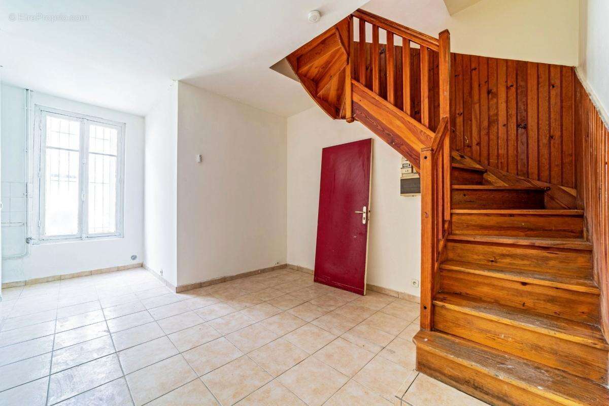 Appartement à VILLENEUVE-SAINT-GEORGES
