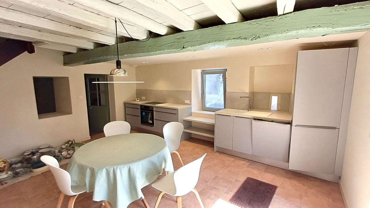 Maison à VIF