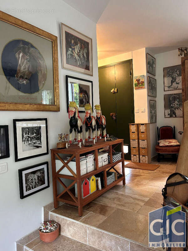 Appartement à TOURGEVILLE