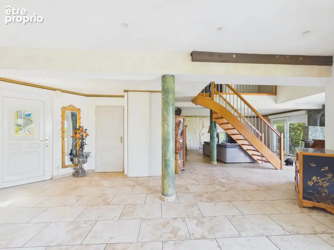 Maison d’architecte 145 m2 - 5 pièces – Montbouton - photo 5