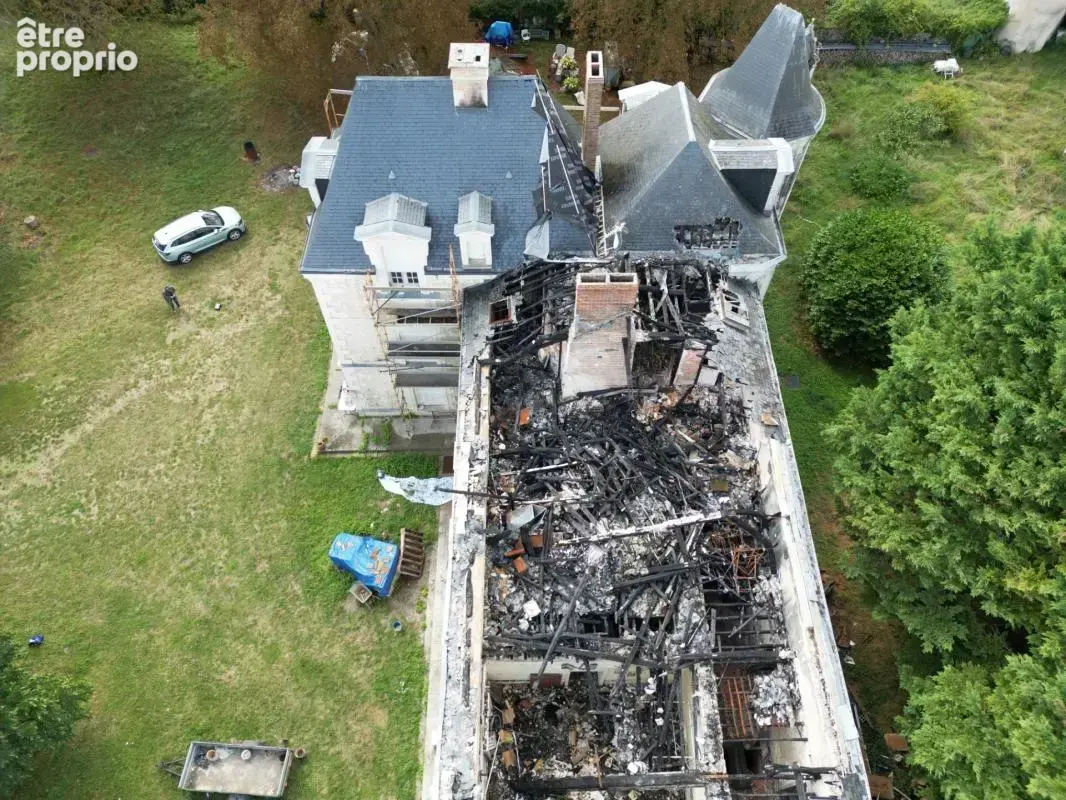 Château de Penchien – Domaine de caractère à réinventer, fort potentiel événementiel et touristique – Mansigné (Sarthe) - photo 7