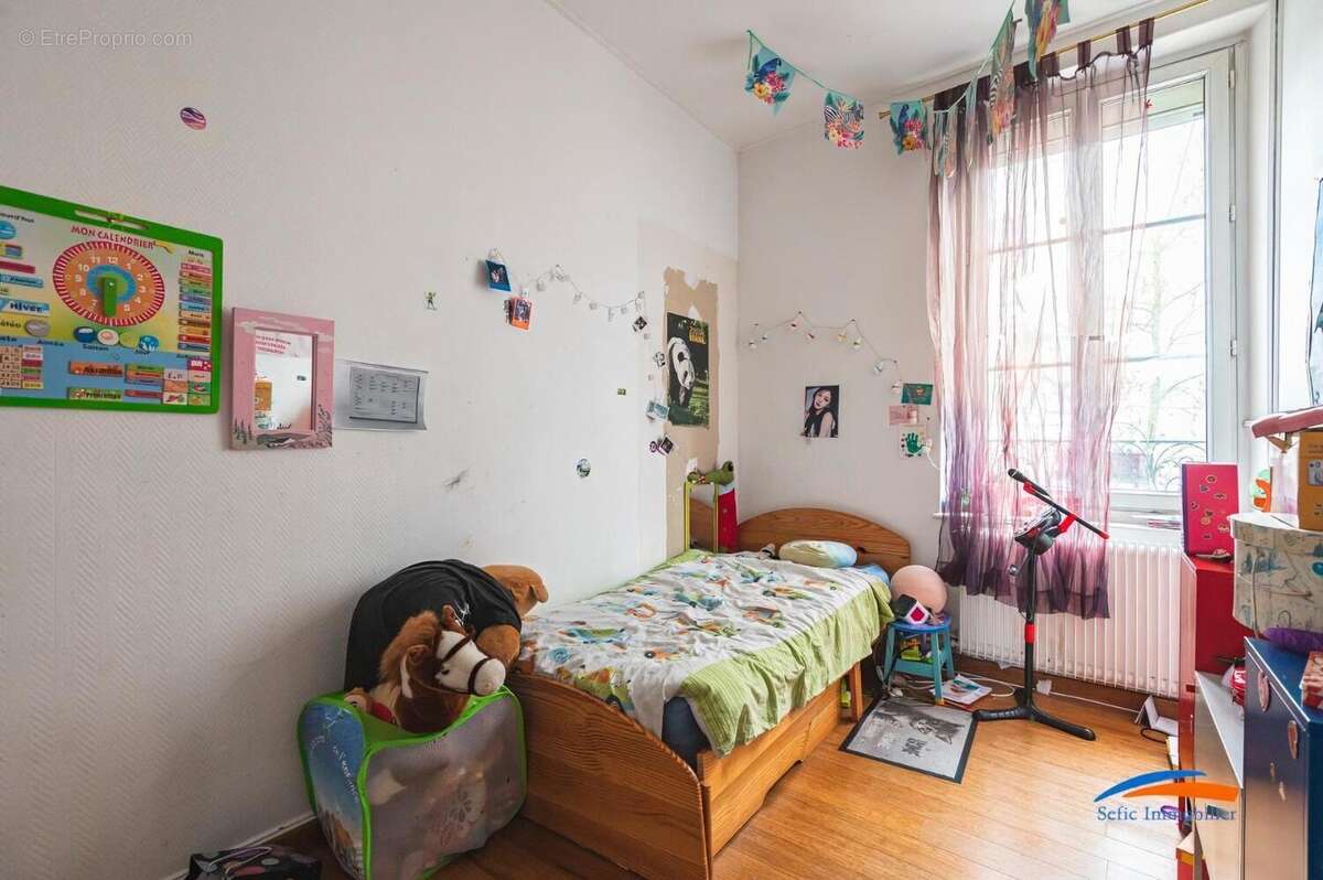 Maison 137 m² à Reims  - photo 8