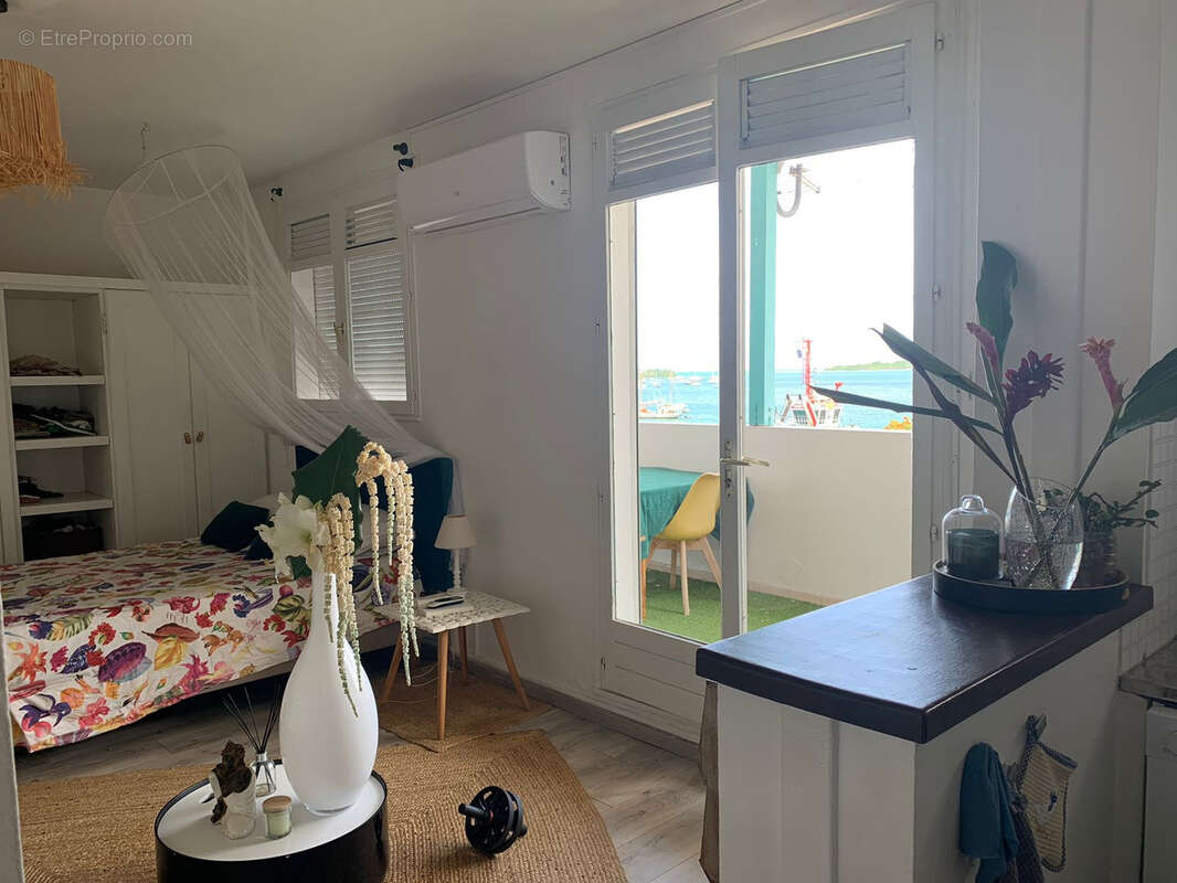 Appartement à POINTE-A-PITRE