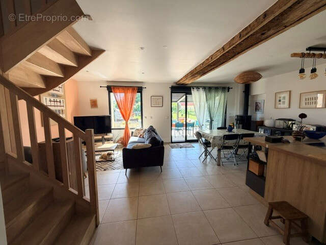 Appartement à PACY-SUR-EURE