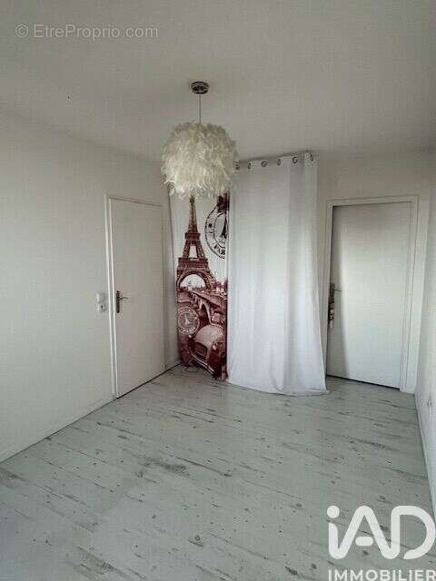 Photo 4 - Appartement à SAINTE-GENEVIEVE-DES-BOIS