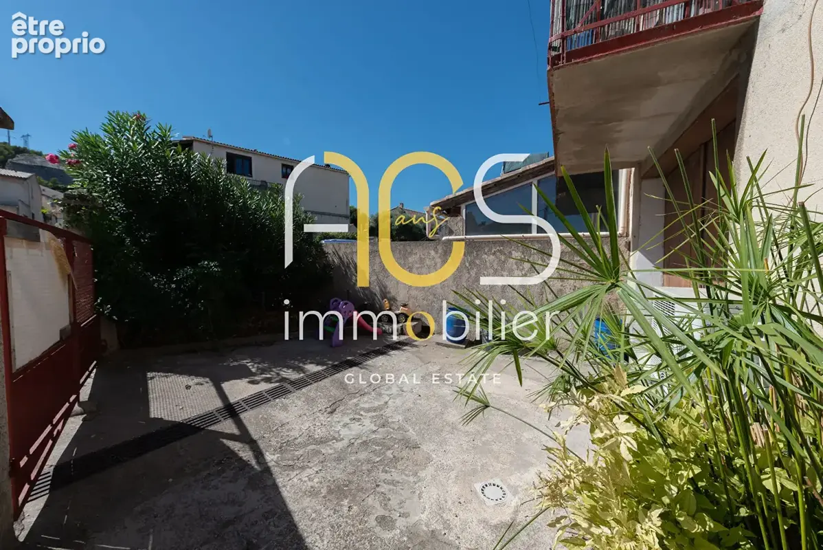 Achat Vente Maison Double Habitation Chateauneuf Les Martigues Type 5 117m² Garage Jardin - photo 3