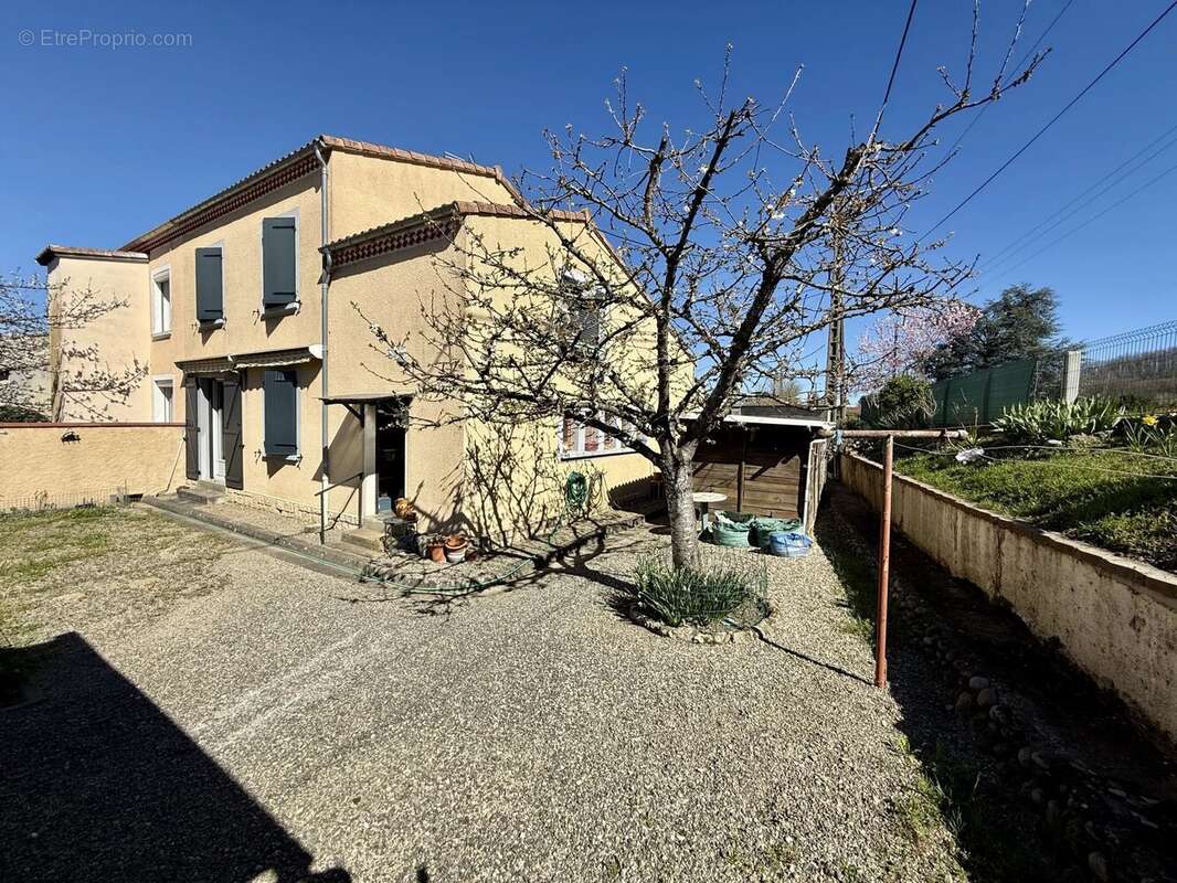 Maison à ROQUEFORT-SUR-GARONNE