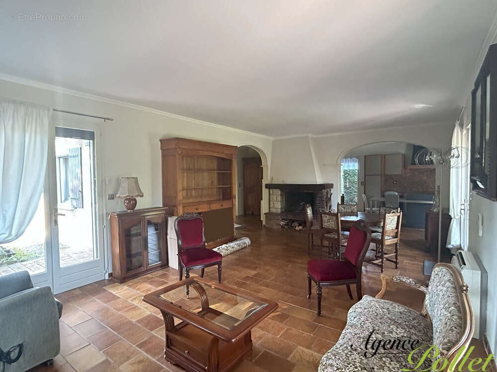 Maison à AUBIGNY-SUR-NERE