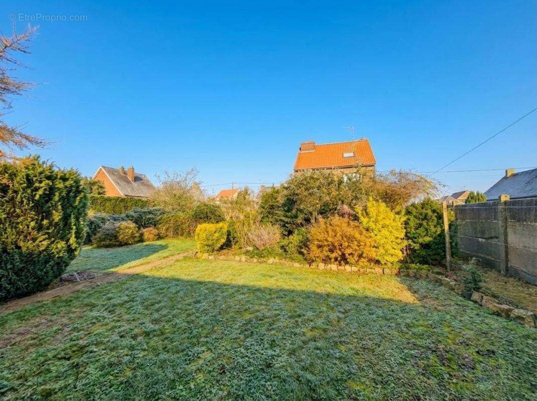 Maison à AVESNES-LE-SEC