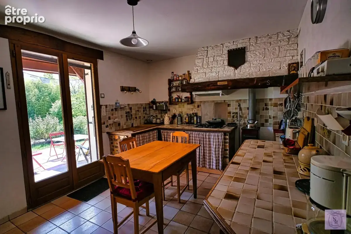 À vendre : maison de caractère avec B&B près d’Autun - photo 11