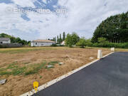 Terrain à SAINT-ANDRE-SUR-VIEUX-JONC
