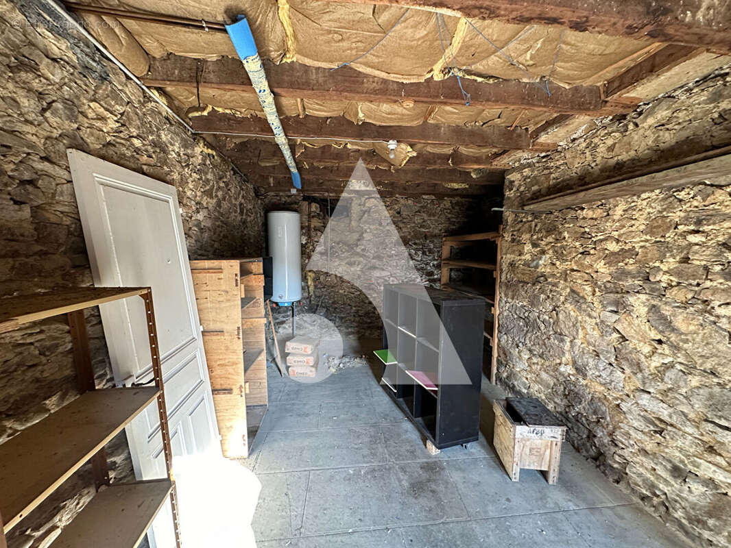 Appartement à BAGNAC-SUR-CELE