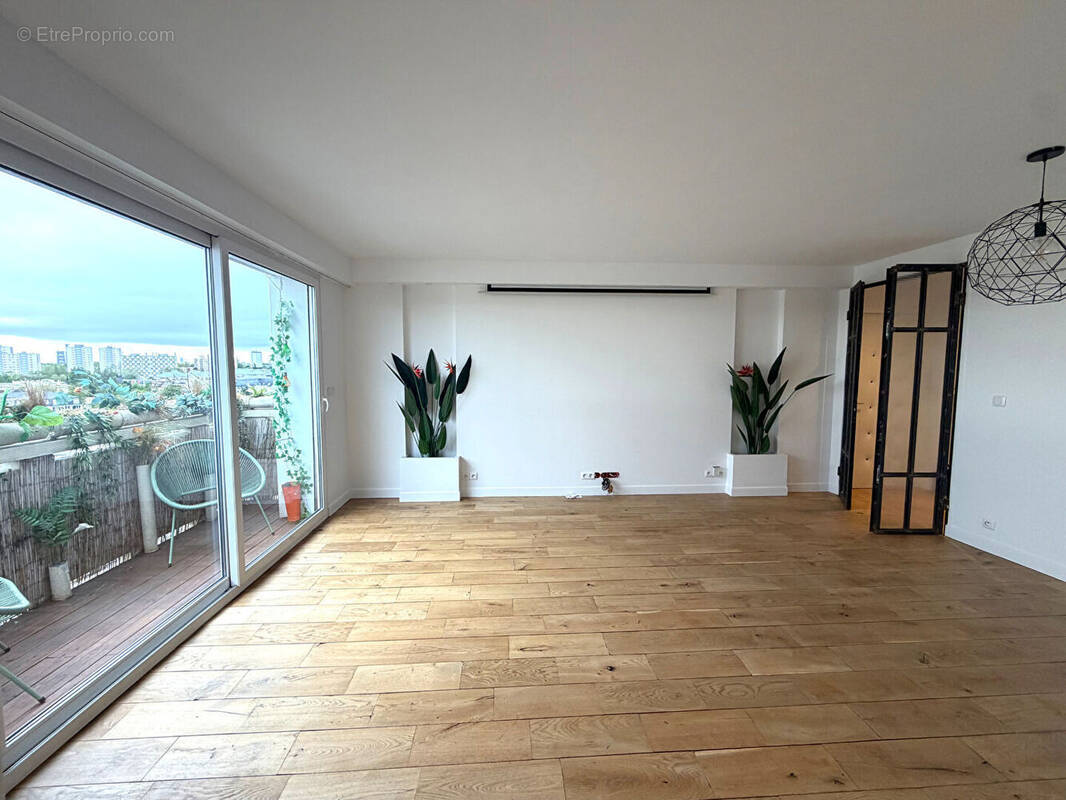 Appartement à SAINT-GRATIEN