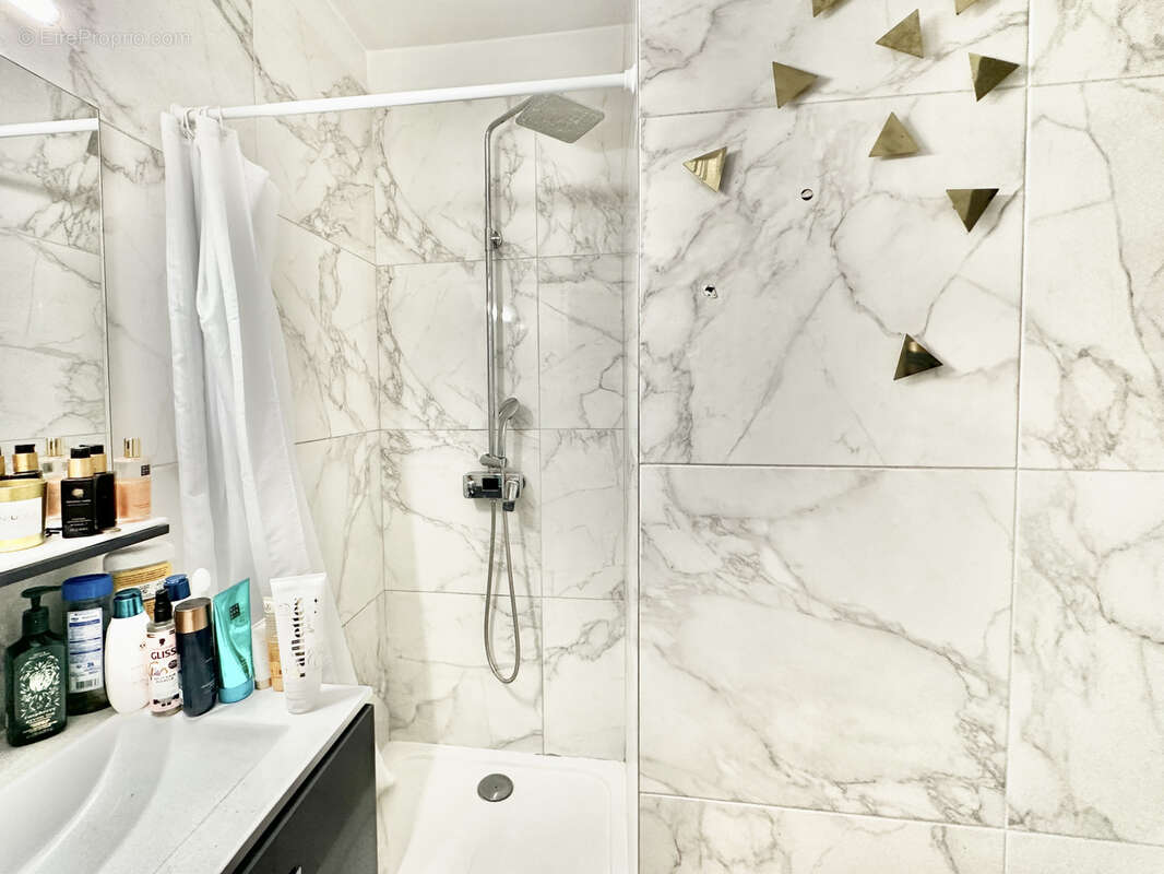 Maison à LA VALETTE-DU-VAR