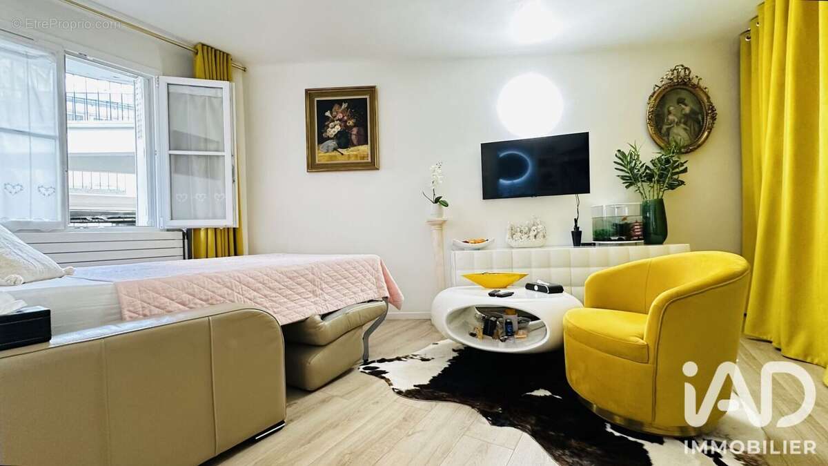 Photo 4 - Appartement à PARIS-16E