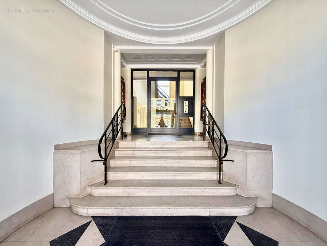 Appartement à LYON-8E