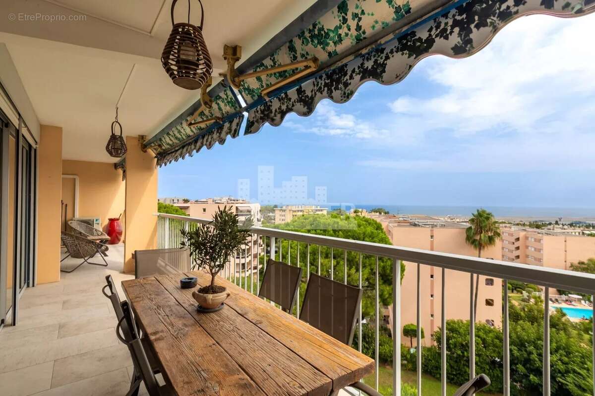 Nice / Corniche Fleurie – 3 pièces de 96 m² en dernier étage - photo 2