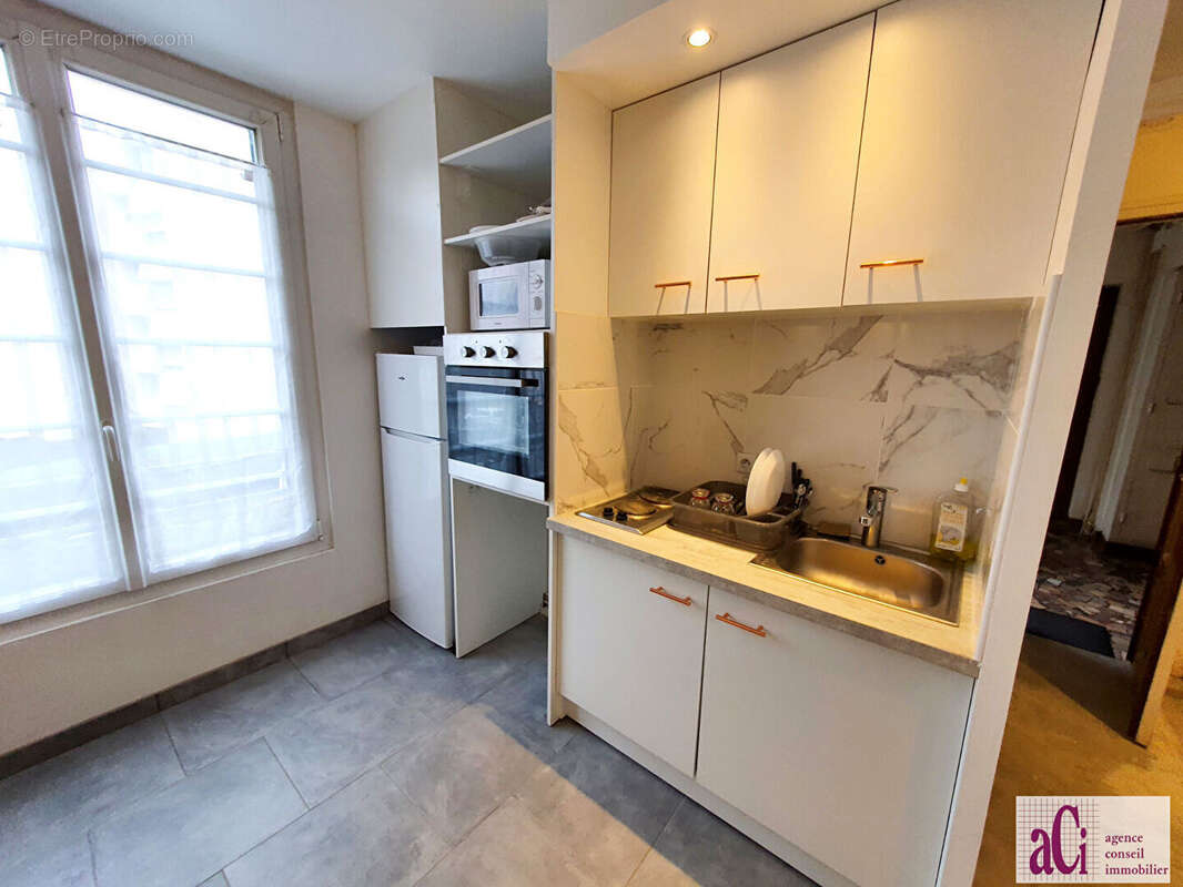 Appartement à L'HAY-LES-ROSES