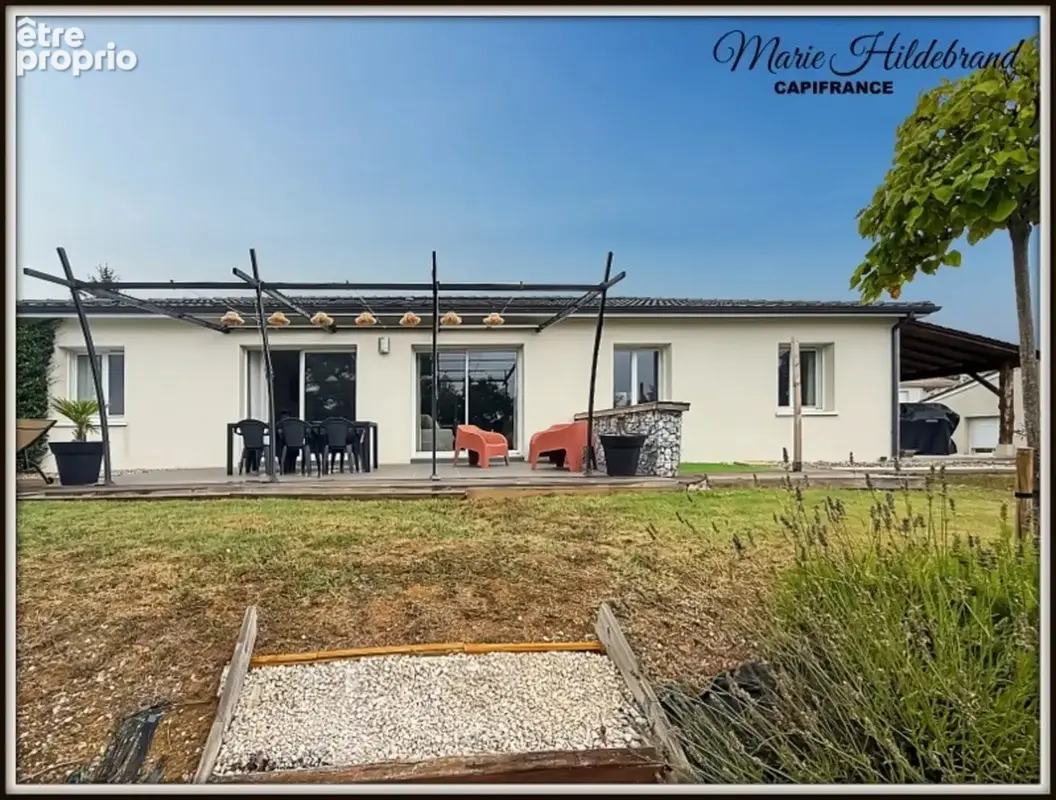 Maison récente de plain-pied – 4 chambres – piscine – terrain 2 349 m² - photo 23