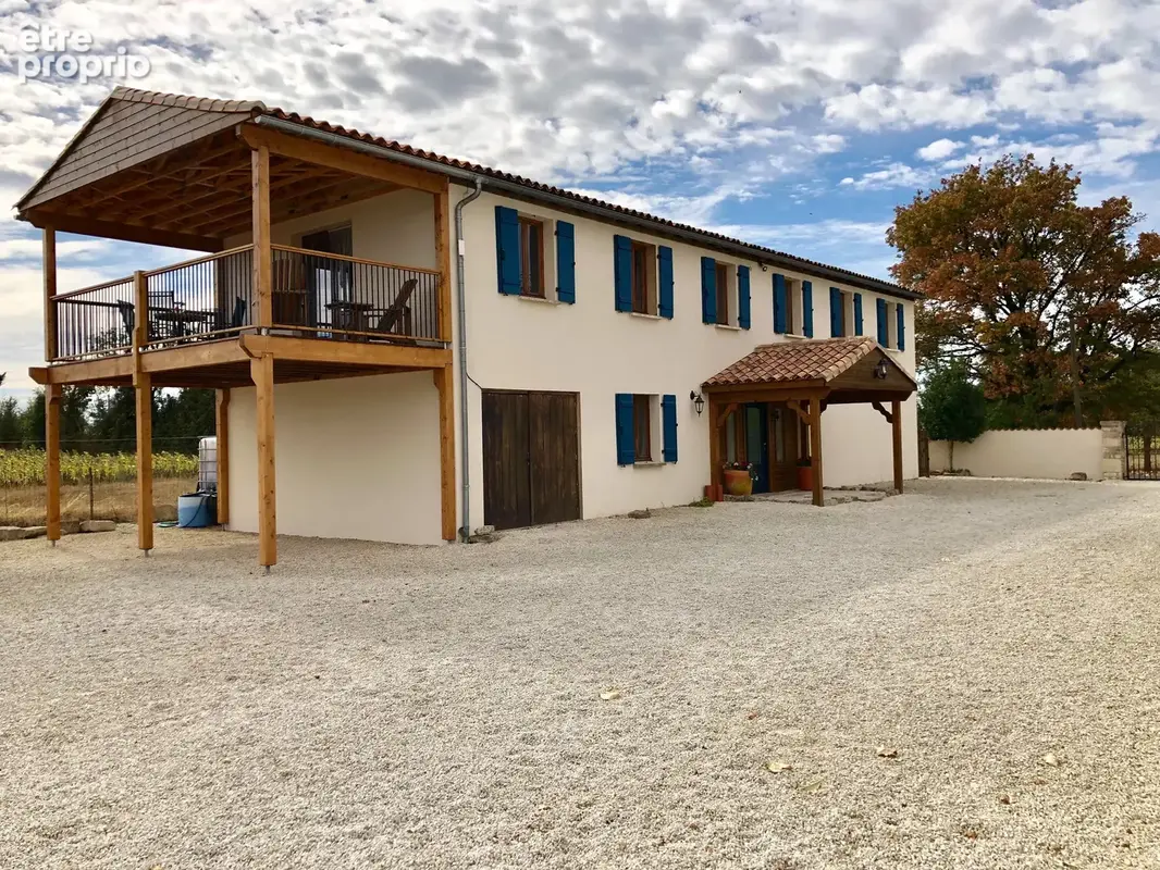 Maison à PIOUSSAY