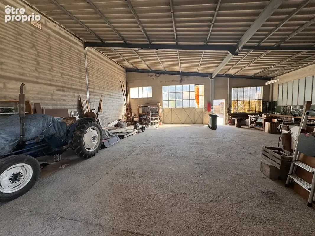 Maison de type 3 avec grand hangar a vendre sur peyrolles en provence - photo 17