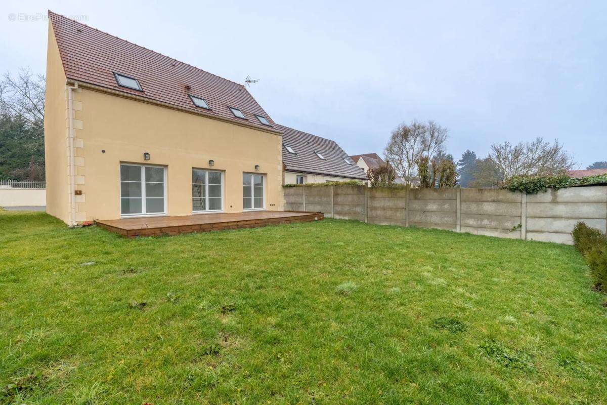 Maison à CAUVIGNY