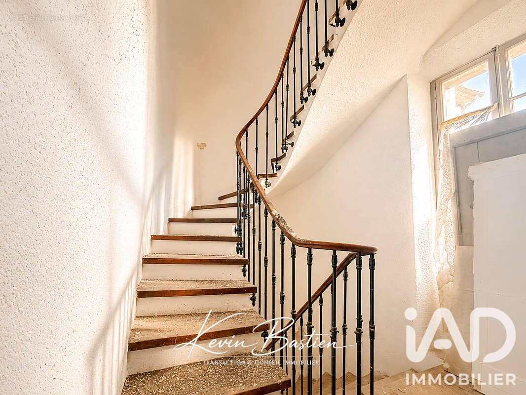 Maison 150 m² à Malemort-Du-Comtat  - photo 9