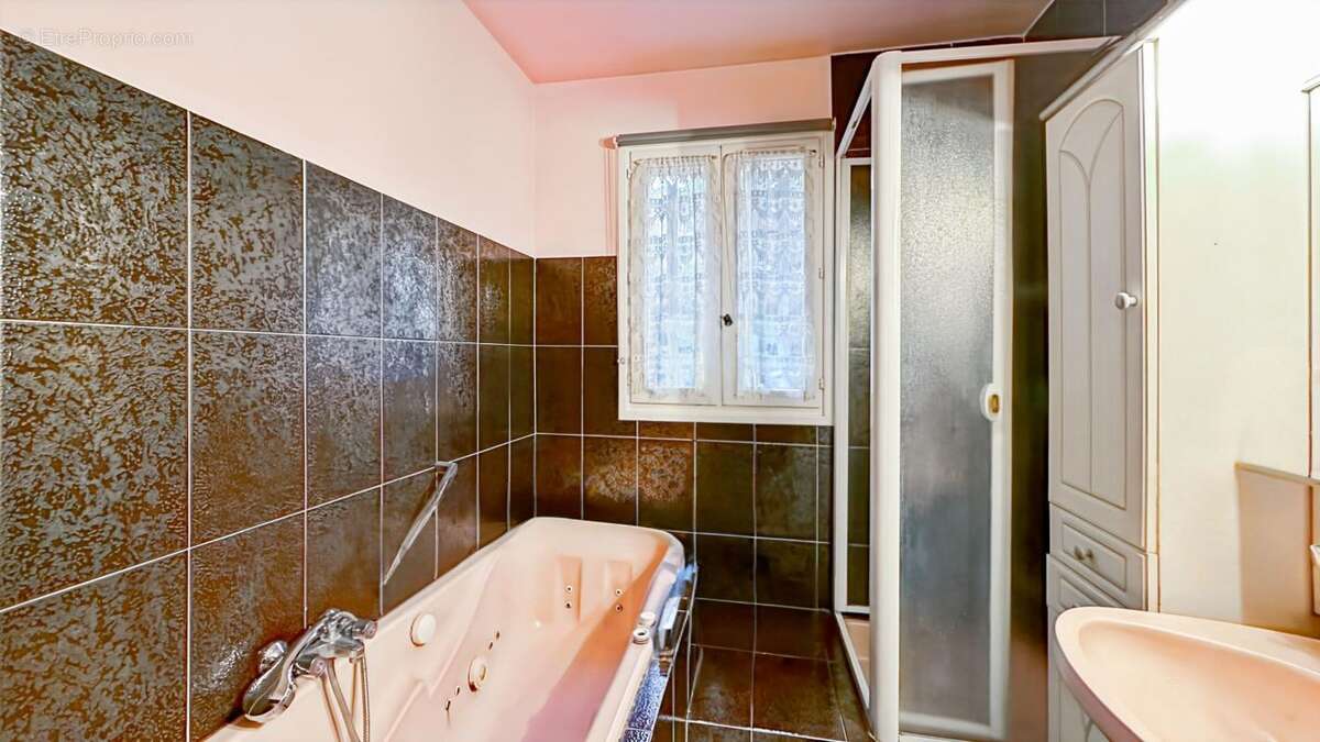 Maison à SAINT-RAPHAEL