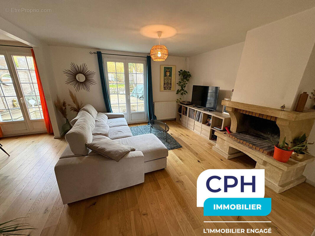 Maison à MANTES-LA-VILLE