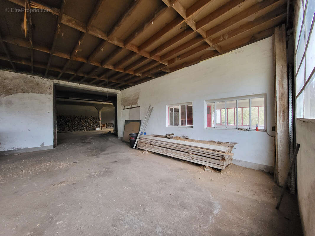 Appartement à VALFROICOURT