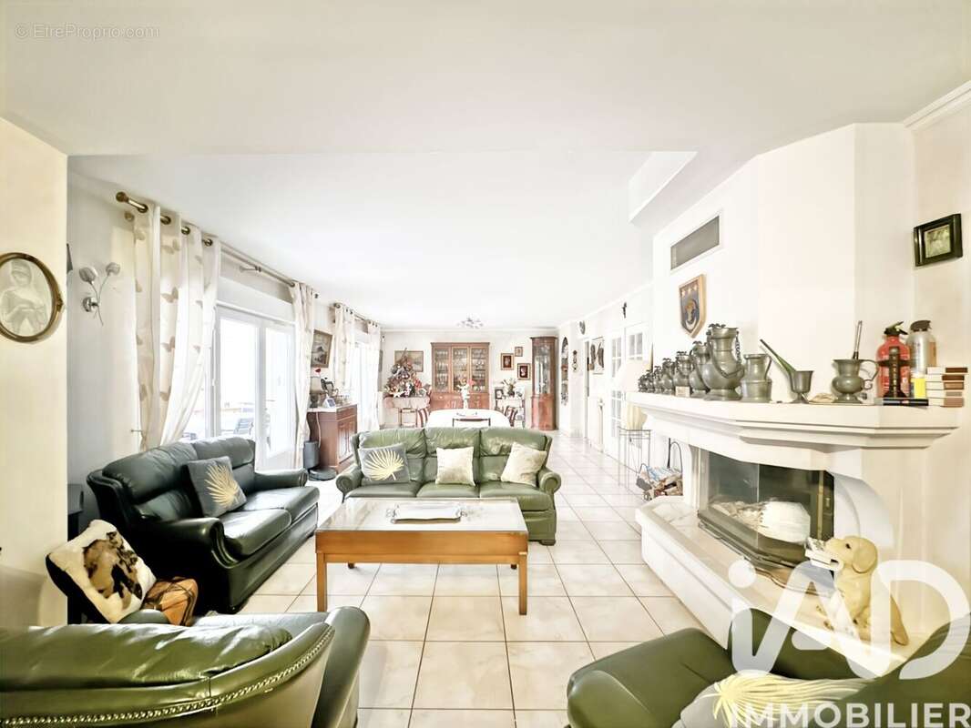 Photo 3 - Maison à BALLAINVILLIERS