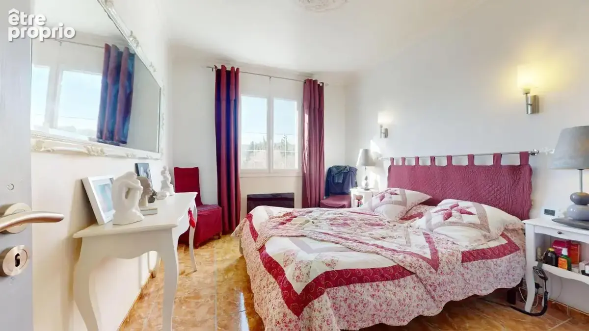5 minutes carcassonne! villa 4 faces sur 2300m² de terrain clos - photo 8