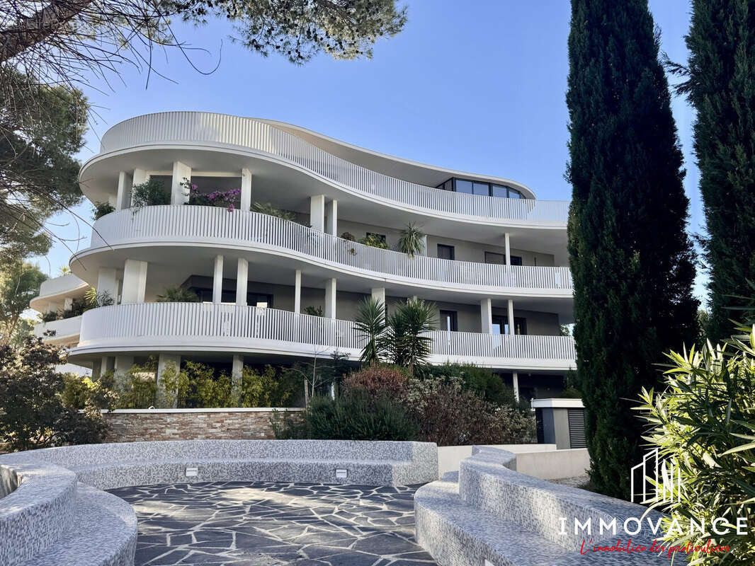 Appartement à CASTELNAU-LE-LEZ