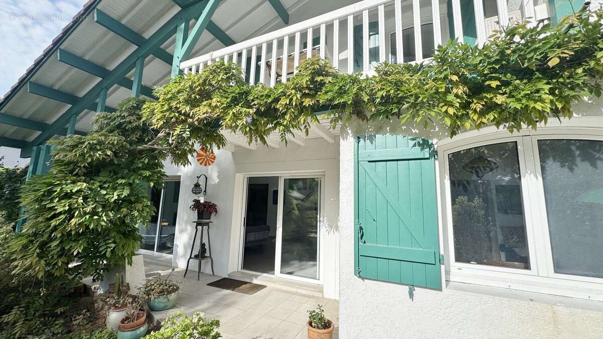 Maison landaise de type t7 de 140 m2 proche du golf - photo 3