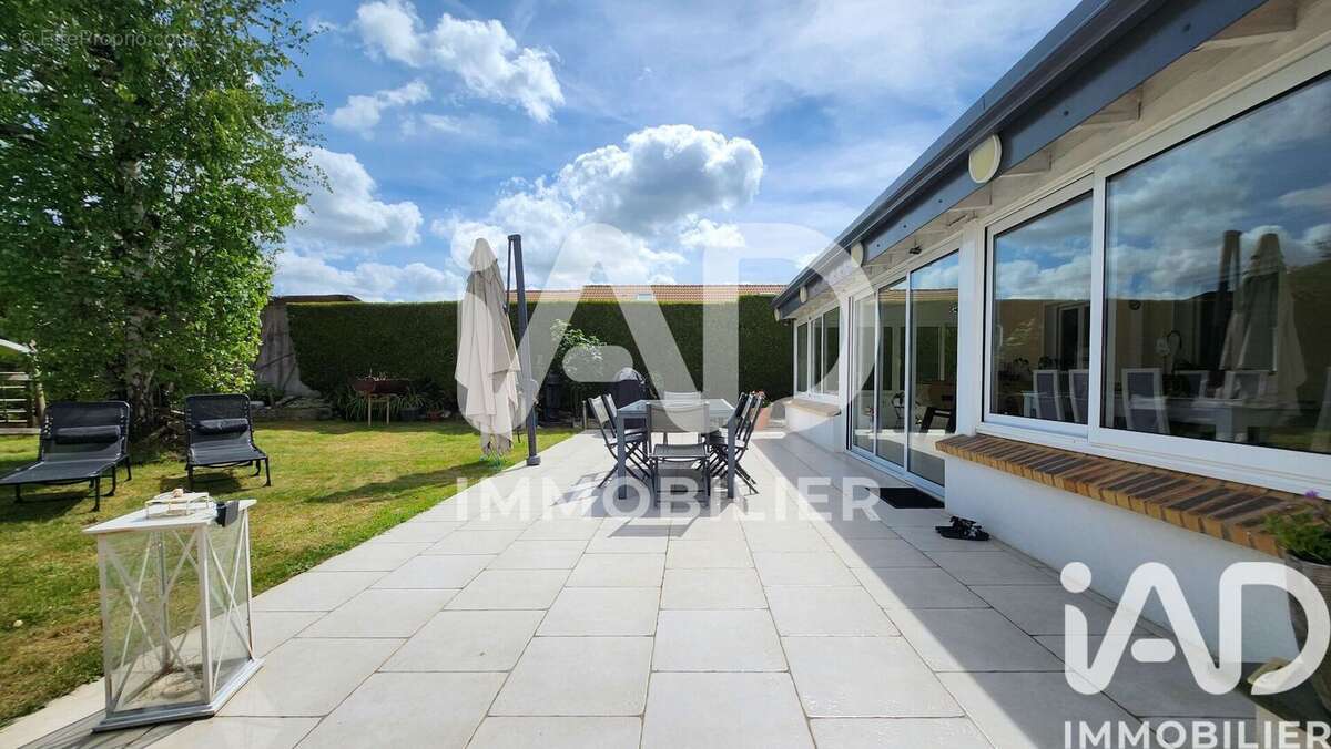 Photo 3 - Maison à OZOIR-LA-FERRIERE