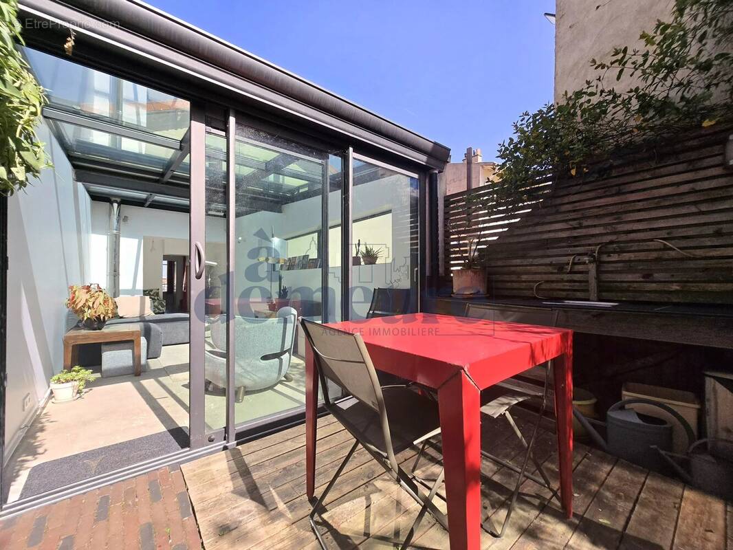 Maison à ISSY-LES-MOULINEAUX