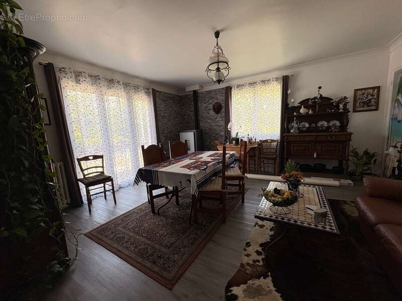 Maison à AIRE-SUR-L'ADOUR