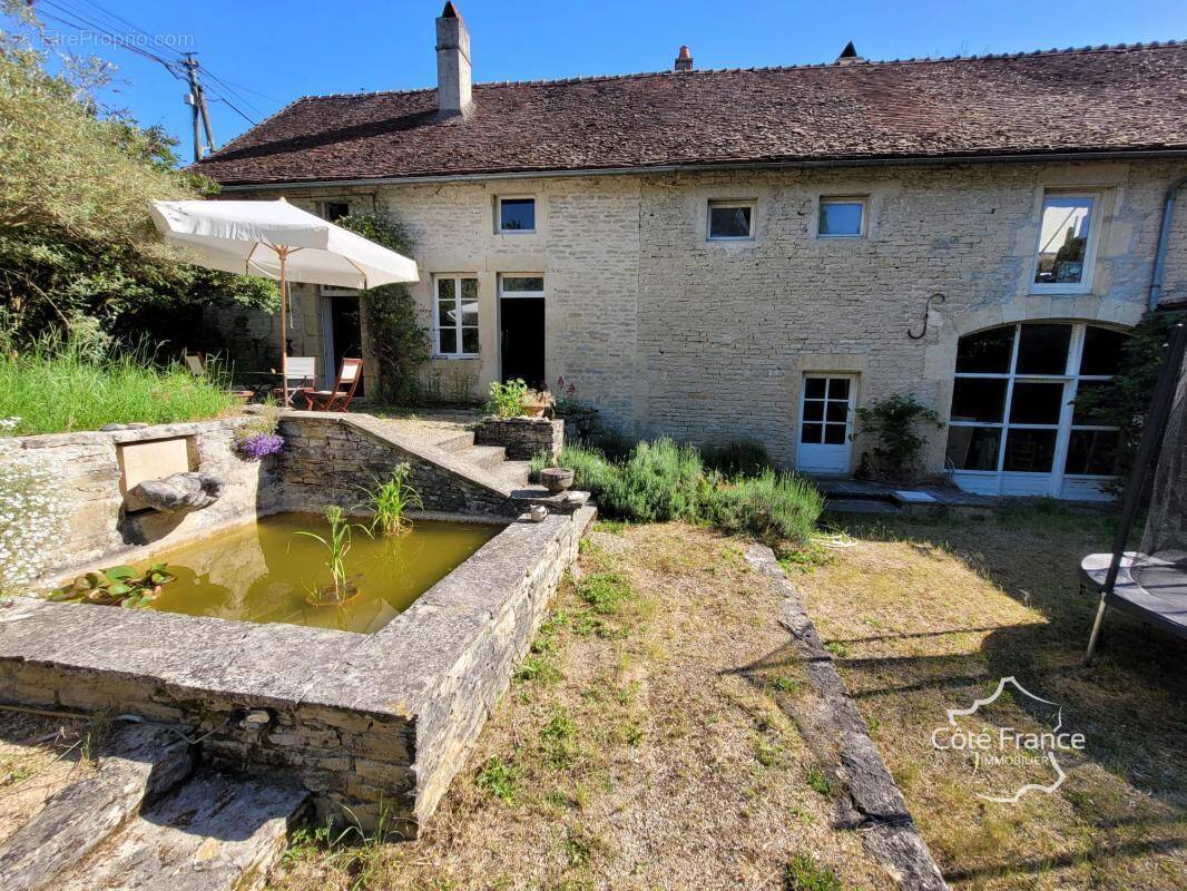 Maison à ARRANS