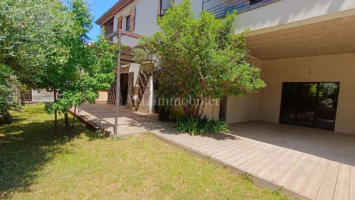 Maison à LA MOLE