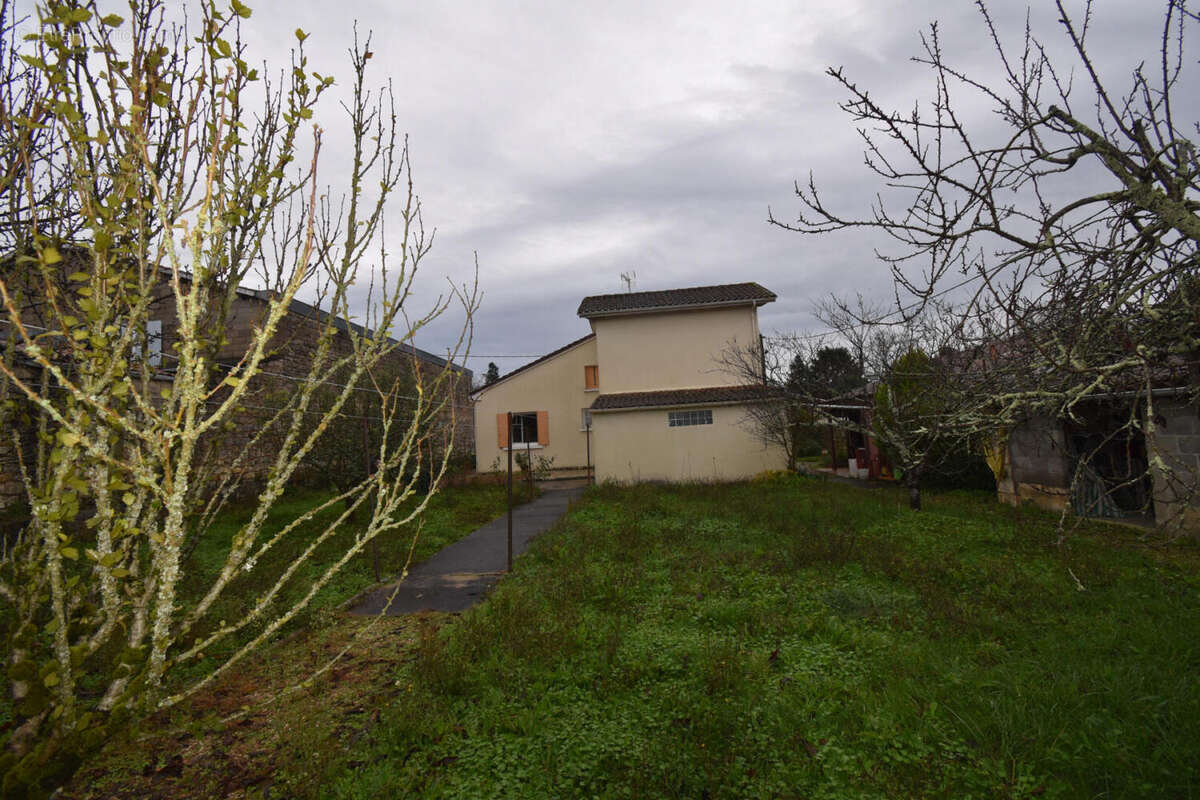 DSC_0084 - Maison à L'ISLE-D'ESPAGNAC