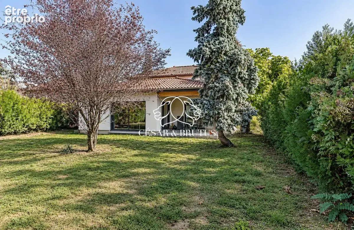 Maison 6 pièces 155 m² à vendre à Rillieux-La-Pape (69140) - photo 1