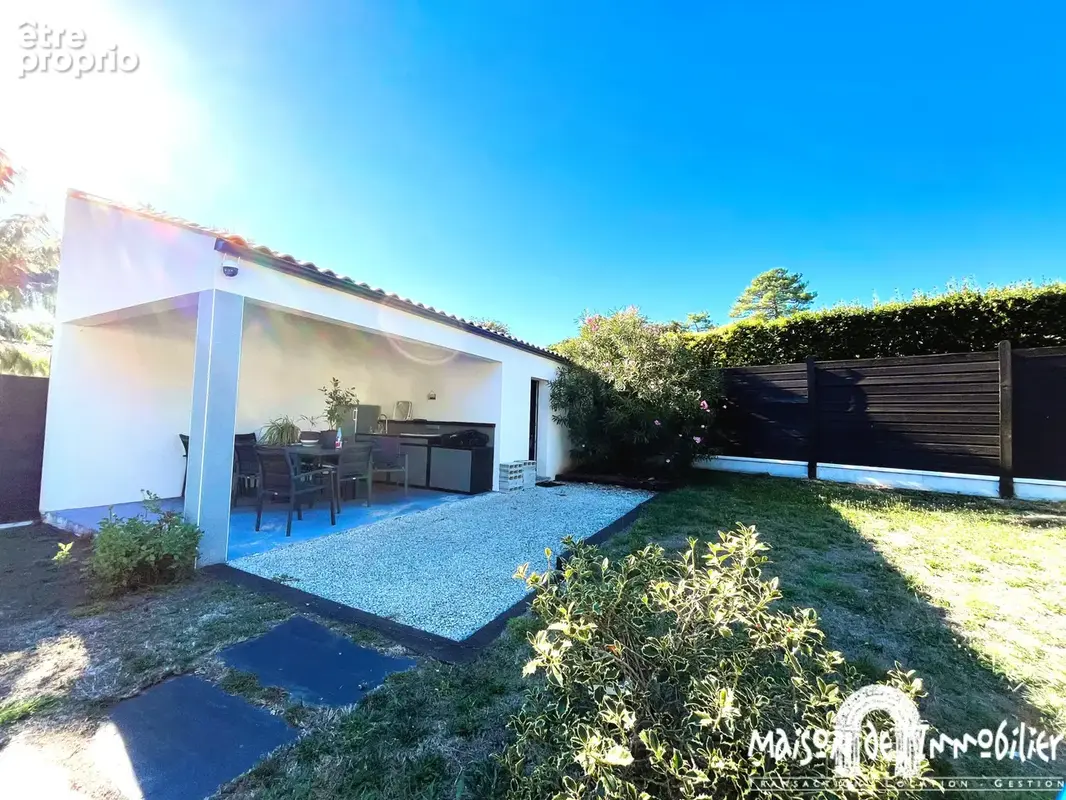 Villa -188m2-4 chambres-piscine-meschers sur gironde-sud royan - photo 11